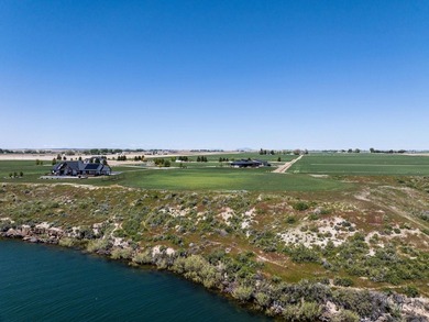 Experience elevated recreational living at Waters Edge, American - photo 22
