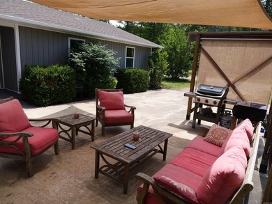ACREAGE. Check out this newly remodeled light-filled home on - photo 23