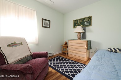Welcome to 409 3rd Street, a truly rare waterfront opportunity - photo 23
