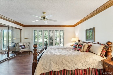 Welcome to this exceptional mountain retreat with one-of-a-kind - photo 25