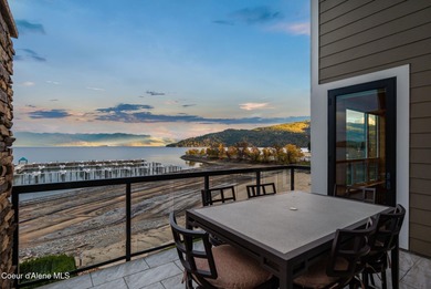 Discover the ultimate expression of refined waterfront living in - photo 27