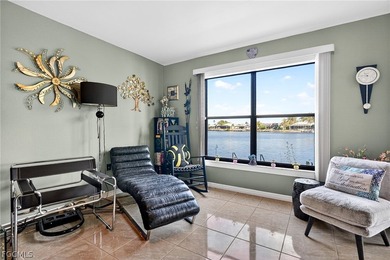 Gulf access condo. Ground floor unit, screened lanai with lake - photo 29