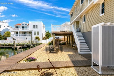 Welcome to 409 3rd Street, a truly rare waterfront opportunity - photo 34