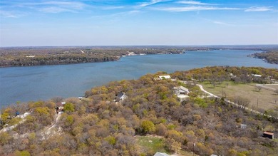 This exceptional lakeview property offers the perfect blend of - photo 34