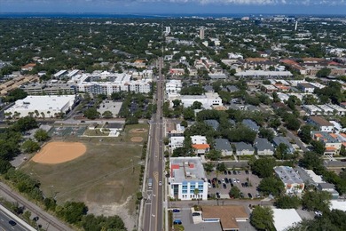 Investor opportunity in the highly sought-after SoHo/Hyde Park - photo 44