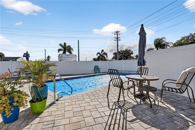 Gulf access condo. Ground floor unit, screened lanai with lake - photo 45