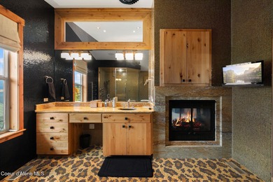 Discover the ultimate expression of refined waterfront living in - photo 48