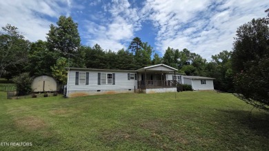 Lake Home Sale Pending in Spring City, Tennessee