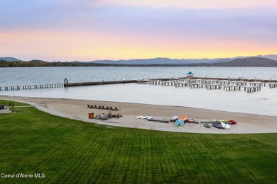 Discover the ultimate expression of refined waterfront living in - photo 60