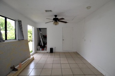 Charming 3-bedroom, 2-bath home with converted garage for extra - photo 10