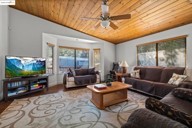 Charming Single-Story Retreat in Pine Mountain Lake. Welcome to - photo 9