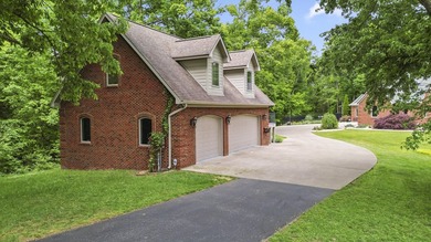 Welcome to this luxury estate tucked on 20.5 picturesque - photo 3