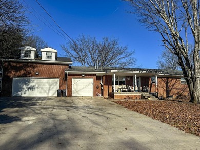 Douglas Lake Home Sale Pending in Dandridge Tennessee