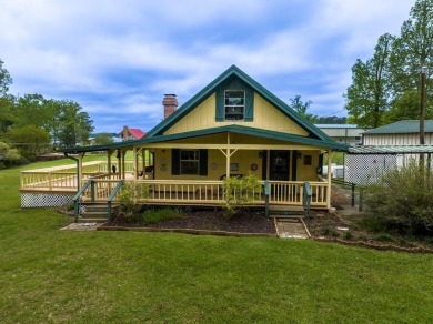 Lake Sam Rayburn  Home Sale Pending in Broaddus Texas