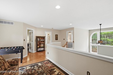 Welcome to this beautifully maintained and fully furnished home - photo 14