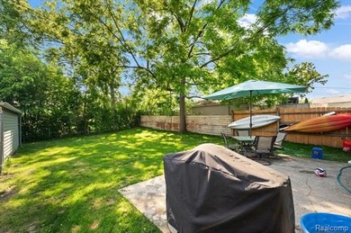 Welcome to this beautifully updated 2-bedroom, 1-bathroom home - photo 22