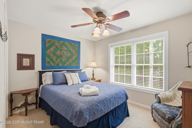 Welcome to this beautifully maintained and fully furnished home - photo 24