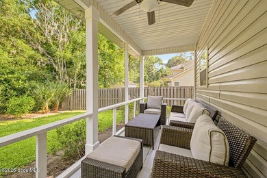 Nestled on a quiet street in the desirable mid-north area of St - photo 27