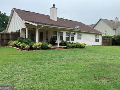 Welcoming large ranch home with 3 car garage in well established - photo 18