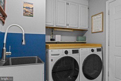 Immaculately maintained home featuring stunning renovated - photo 41