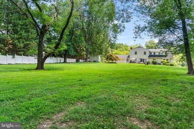 Immaculately maintained home featuring stunning renovated - photo 46