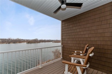 Cedar River - Linn County Home For Sale in Cedar Rapids Iowa