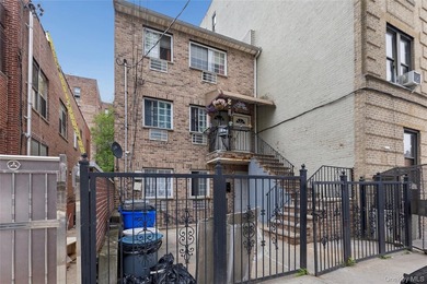 2 fully occupied apartments - 3rd Floor Unit Comes Vacant. $6 - photo 2