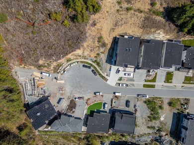 UNIVERSITY HIGHLANDS BUILDING LOT!! Located in the prestigious - photo 2