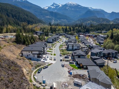 UNIVERSITY HIGHLANDS BUILDING LOT!! Located in the prestigious - photo 4
