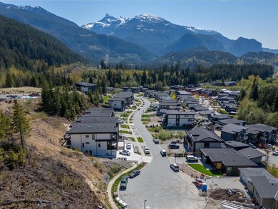 UNIVERSITY HIGHLANDS BUILDING LOT!! Located in the prestigious - photo 5