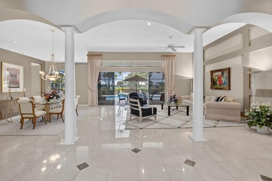 Welcome home to one of Aberdeen Country Clubs magnificent Estate - photo 12