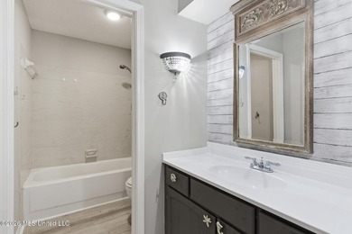 Nestled within the charming Heritage Place community, this - photo 19