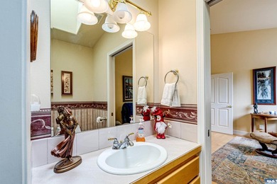 Impeccable One Owner Custom Home in Sunland! The grand entrance - photo 25