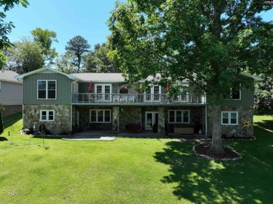 Lake Home For Sale in Prosperity, South Carolina