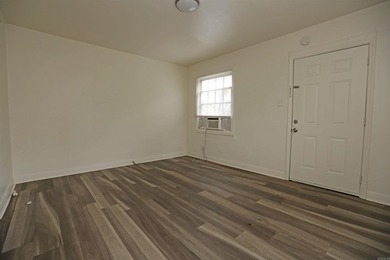 Two duplexes on one parcel offering a fantastic investment - photo 9