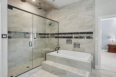 A rare opportunity to own nearly 7,000 square feet of luxury - photo 50