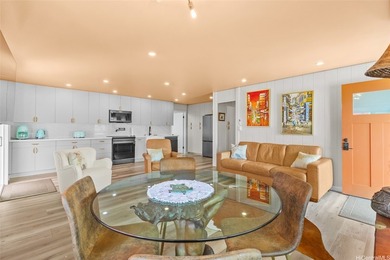 IMPROVED PRICE!! Perched on the ridge above Kahala on a quiet - photo 4
