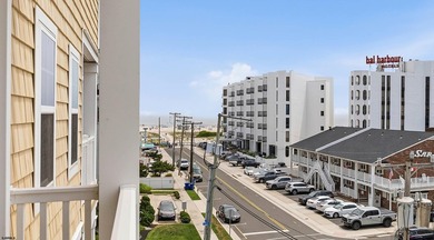 Welcome to this exceptional top-floor condominium in desirable - photo 8