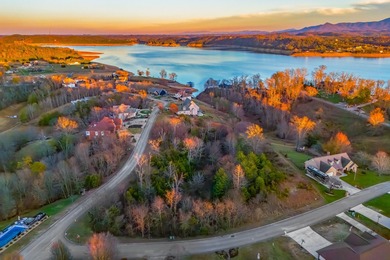 Douglas Lake Lot For Sale in Dandridge Tennessee