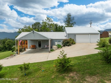 Lake Home For Sale in Speedwell, Tennessee