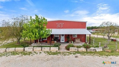 Discover a premier 45-acre cross-fenced ranch in Florence, Texas - photo 14