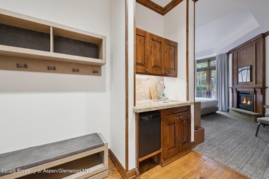 2024 renovations completed (including new decor, furniture