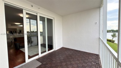 Third-floor apartment located in the community of Doral Isles - - photo 21