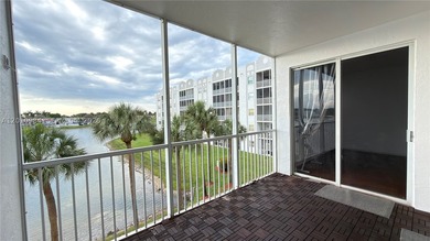 Third-floor apartment located in the community of Doral Isles - - photo 22