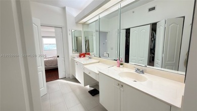 Third-floor apartment located in the community of Doral Isles - - photo 26