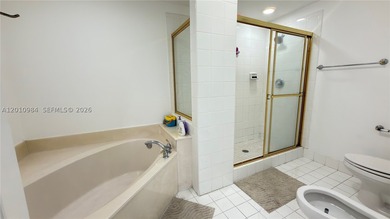 Third-floor apartment located in the community of Doral Isles - - photo 27