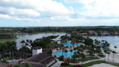 Third-floor apartment located in the community of Doral Isles - - photo 29