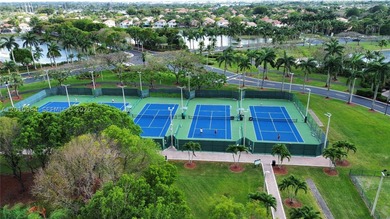 Third-floor apartment located in the community of Doral Isles - - photo 38