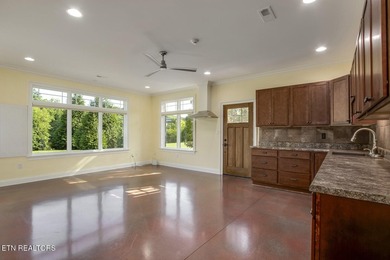 Luxury lakefront living in the heart of West Knoxville on Fort - photo 39