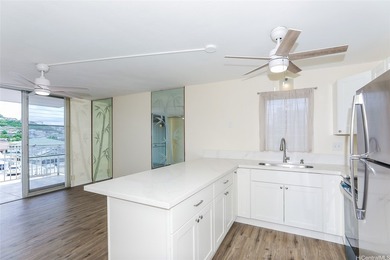 Rarely available corner end unit in The Lilikoi! This newly - photo 3